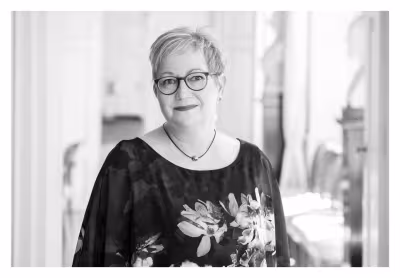 Accounting, Cashier Stephanie Fuchs