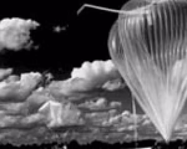 Preparation for the launch of the balloon-based TDLAS spectrometer in Aire sur l'Adour (France).